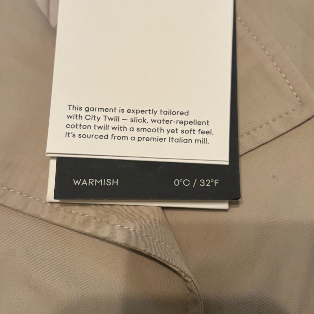 NWT Aritzia The Esquire Cropped Trench Coat - City Twill Marcona Beige Size XS - Picture 7 of 16